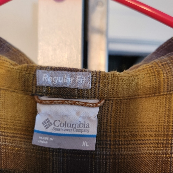 Columbia XL flannel - Picture 2 of 3